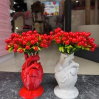 KALP ŞEKLİNDE KOKİNALI VAZO BEYAZ