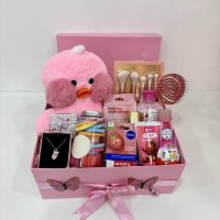 PEMBE BAKIM HEDİYE KUTUSU